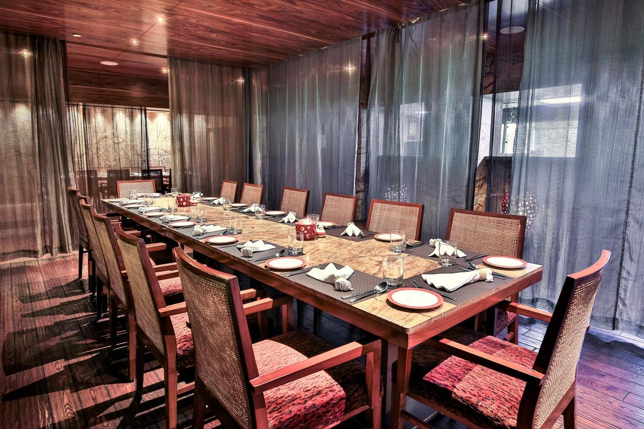 The Lalit Chandigarh Exterior photo